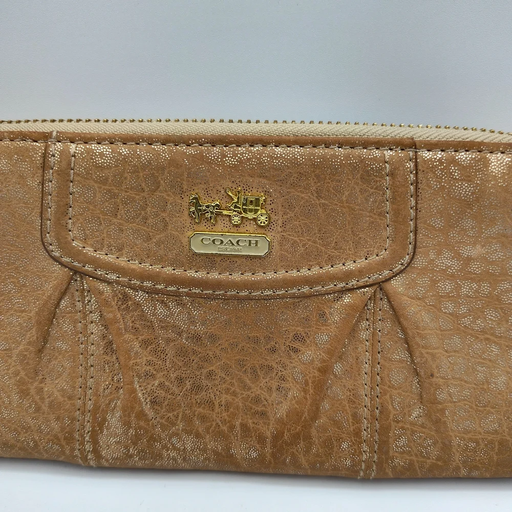 Coach Metallic Gold Zip Around Wallet Wristlet | Leather Continental Clutch EUC - Picture 2 of 6